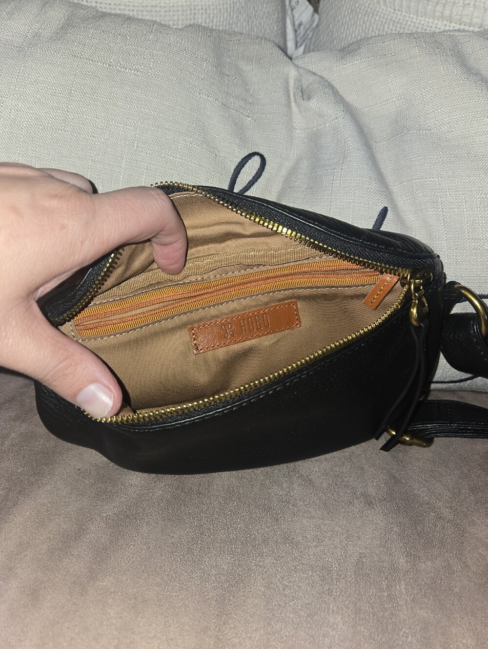 HOBO Fern Leather Belt Bag - Picture 3 of 4